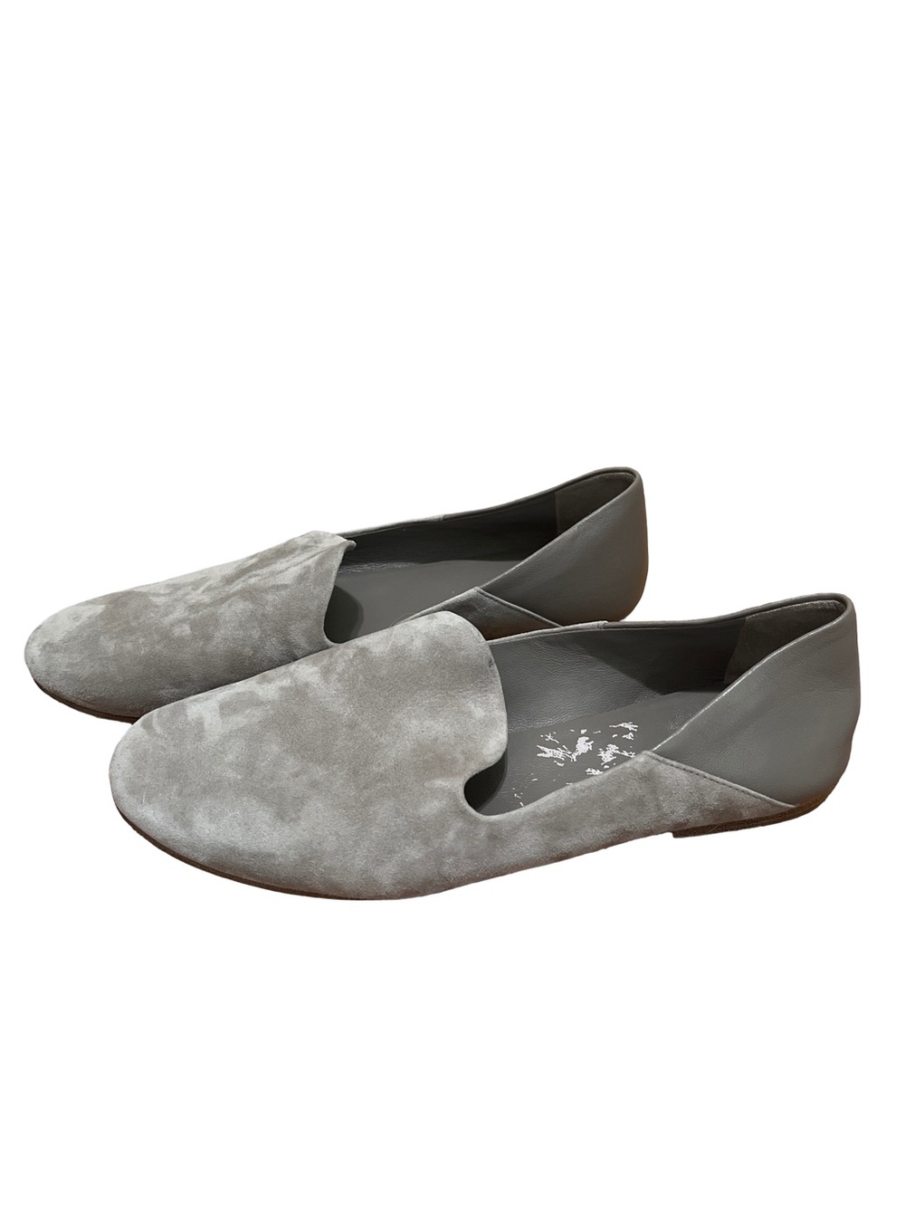 Vince Women’s Size 7.5 Gray Suede Leather Slip On Flats